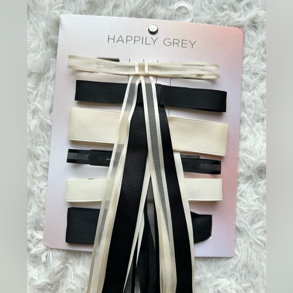 Happily Grey Black and Cream 6 Bow Clip Set